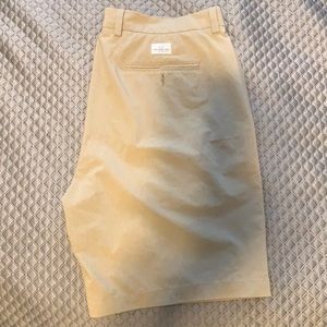 Men’s Vineyard Vines Performance Shorts